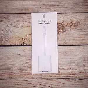 Mini DisplayPort to VGA Adapter